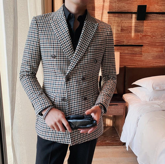 “Classic Man” Men’s Vintage Slim Fit Designer Suit