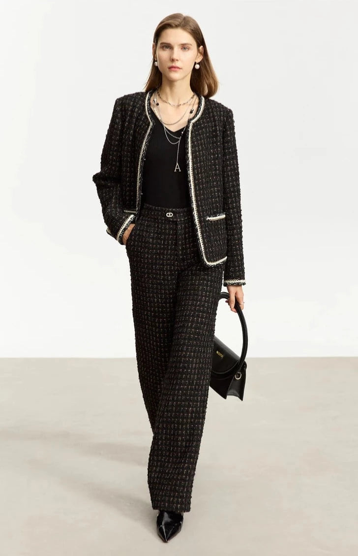 “Fantasy” Women’s Parisian Style Tweed Suit