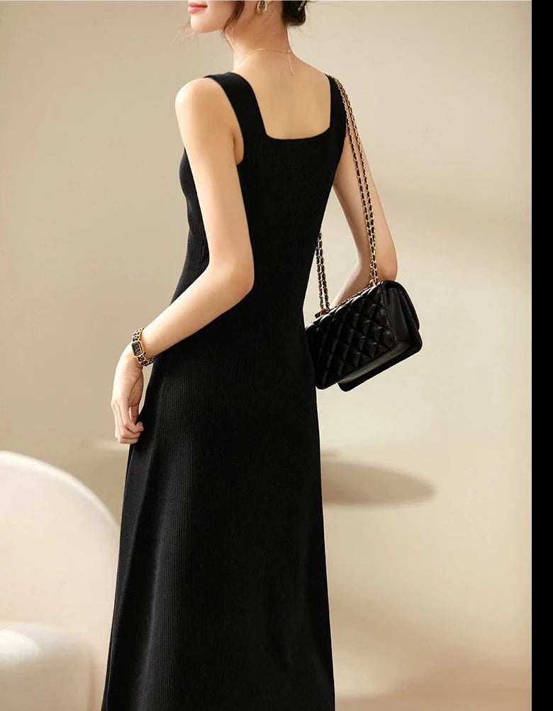 ”Sweet Elations” Elegant Knitted Backless Midi Dress